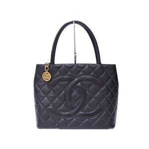 Chanel Caviar Skin Black Gold Metal Fittings Tote Bag